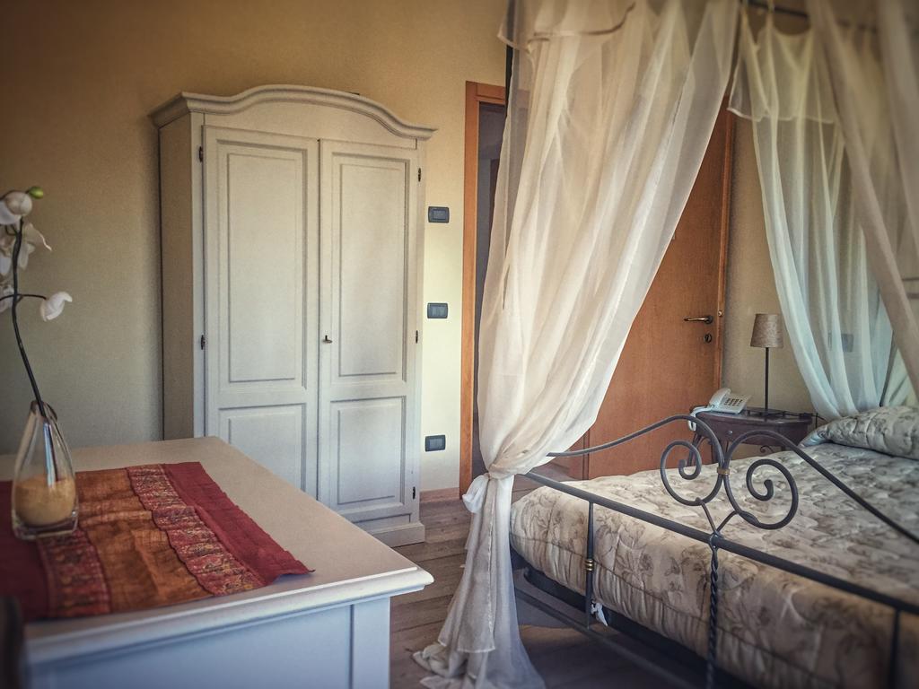 Agriturismo Borgo Tecla Rosà Εξωτερικό φωτογραφία
