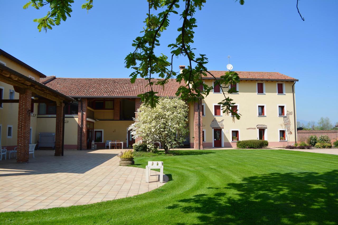 Agriturismo Borgo Tecla Rosà Εξωτερικό φωτογραφία